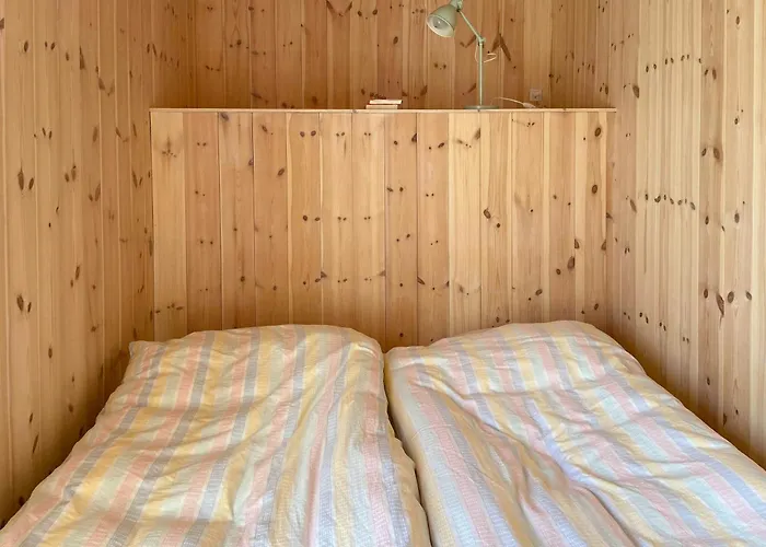 Modern Summer House Overlooking The Water Semesterbostad